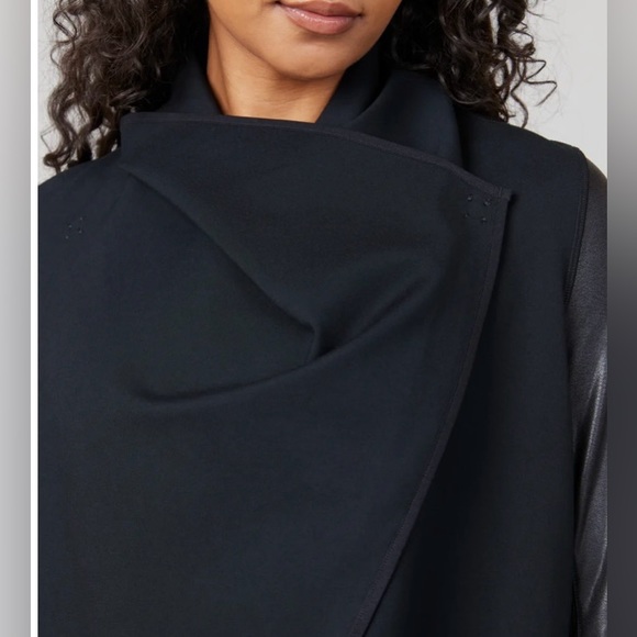 Spanx drape front faux leather jacket NWOT - Picture 5 of 9